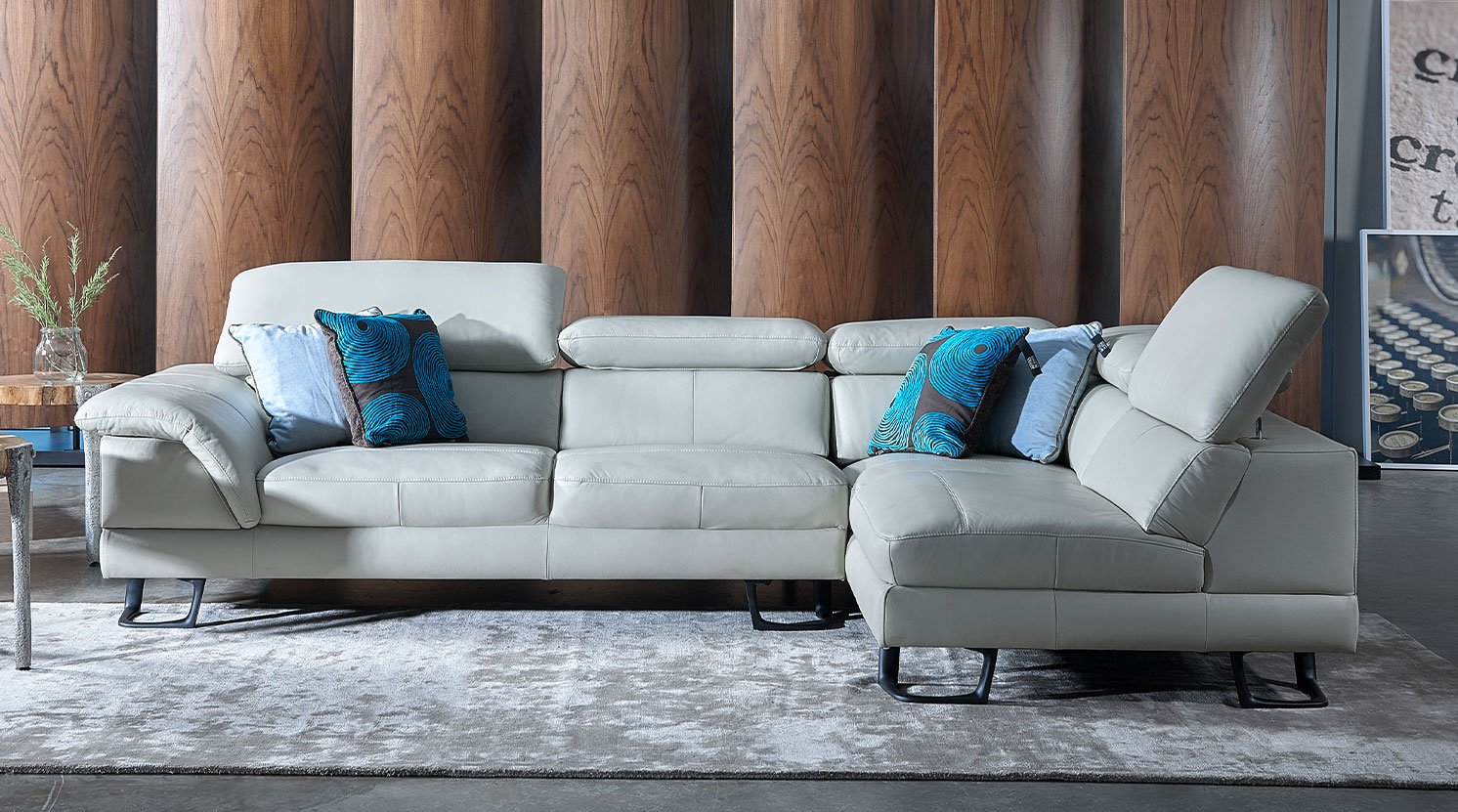 Korus-sectional-sf